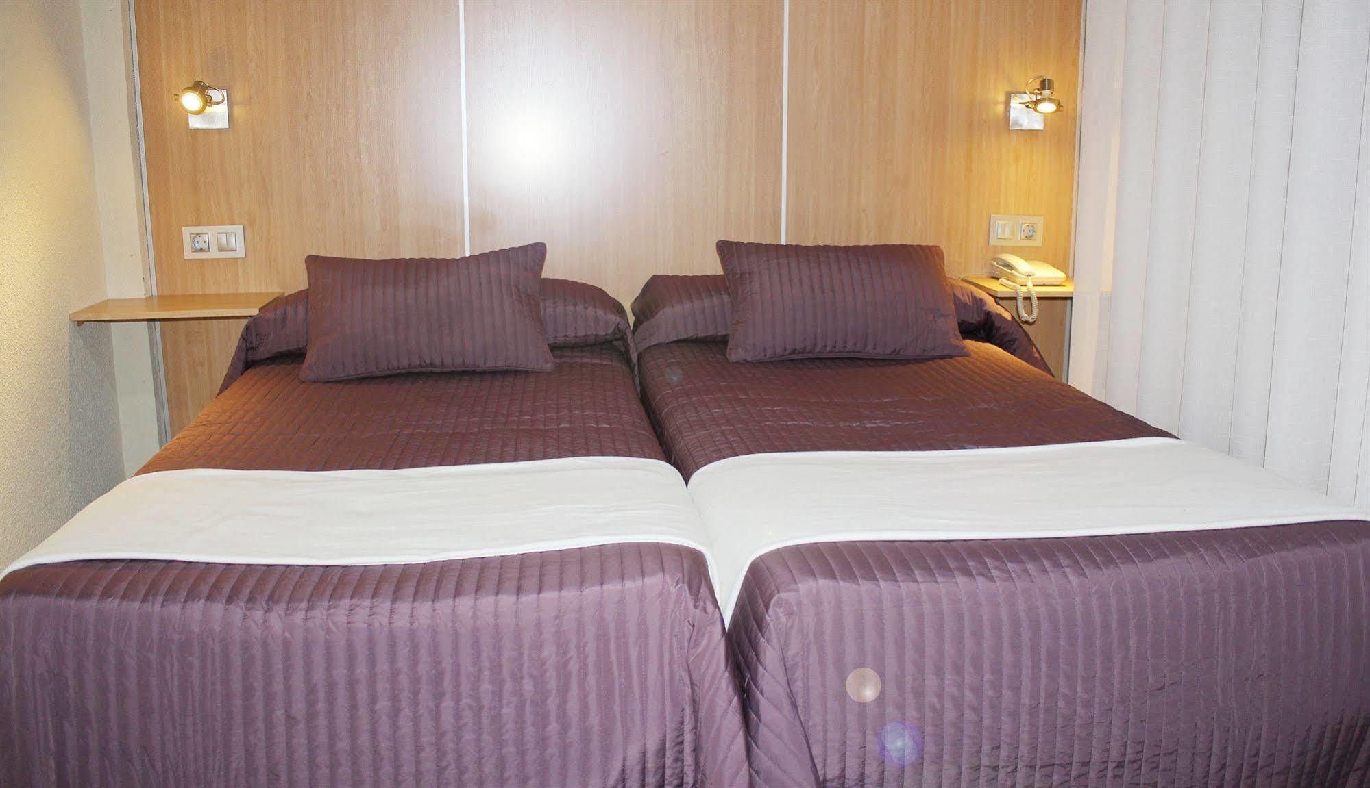 Hotel La Paz Úbeda Esterno foto